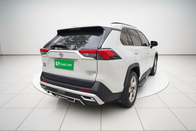 Used Toyota RAV4 2021 2.0L CVT 4x4 Trend Edition Rear Right 45 Deg