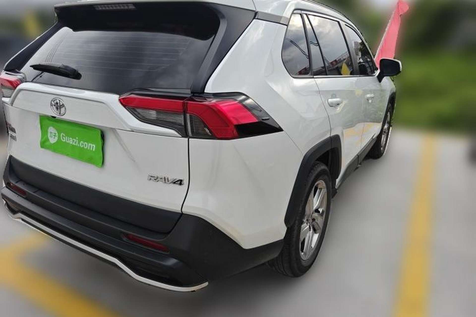 Used Toyota RAV4 2021 2.0L CVT Two-Wheel Drive Fashion Edition Rear Right 45 Deg