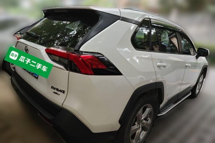 Used Toyota RAV4 2021 2.0L CVT 4x4 Style PLUS Edition Rear Right 45 Deg