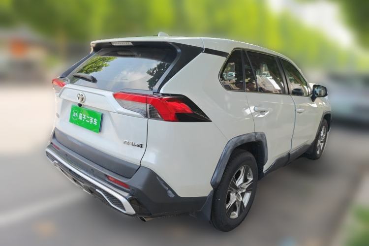 Used Toyota RAV4 2021 2.0L CVT Two-Wheel Drive Urban Edition Rear Right 45 Deg