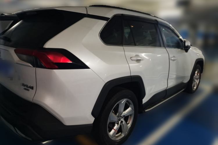 Used Toyota RAV4 2021 2.0L CVT 4x4 Trend Edition Rear Right 45 Deg