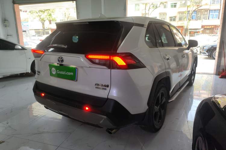 Used Toyota RAV4 2021 Dual-Engine 2.5L E-CVT Four-Wheel Drive Elite PLUS Edition Rear Right 45 Deg