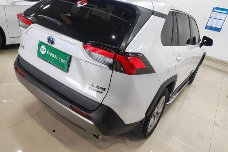 Used Toyota RAV4 2021 Dual-Engine 2.5L E-CVT Two-Wheel Drive Elite Edition Rear Right 45 Deg
