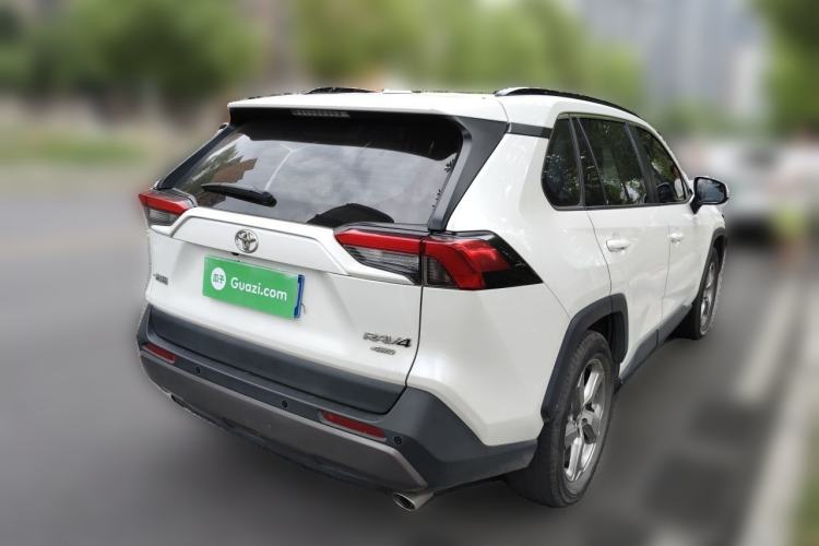 Used Toyota RAV4 2021 2.0L CVT 4x4 Style PLUS Edition Rear Right 45 Deg