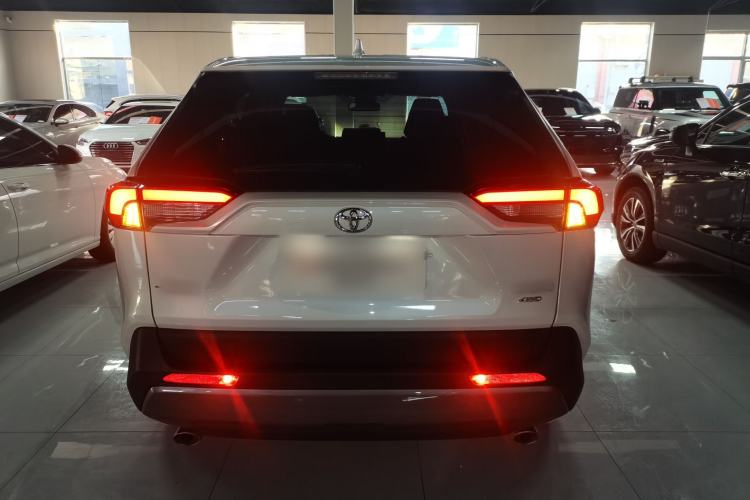 Used Toyota RAV4 2021 2.0L CVT 4x4 Style PLUS Edition Rear