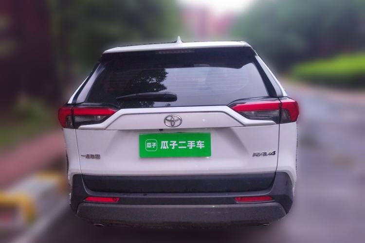 Used Toyota RAV4 2021 2.0L CVT Two-Wheel Drive Fashion PLUS Edition Rear