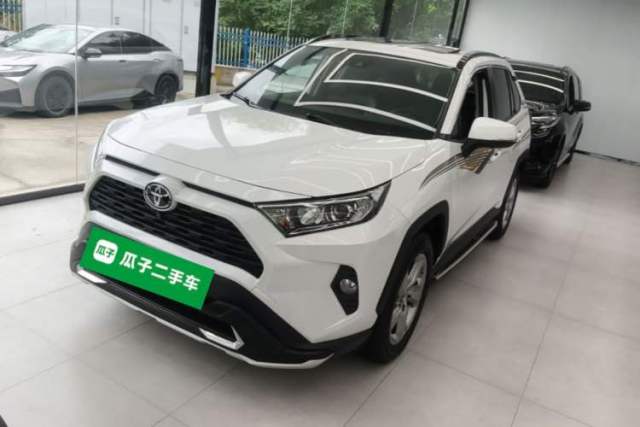 Used Toyota RAV4 2021 2.0L CVT Two-Wheel Drive Fashion PLUS Edition