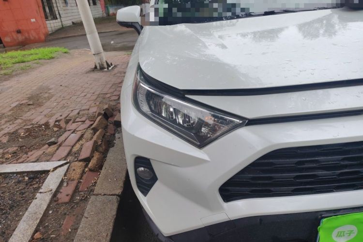 Used Toyota RAV4 2021 2.0L CVT Two-Wheel Drive Fashion PLUS Edition Right Front Headlight