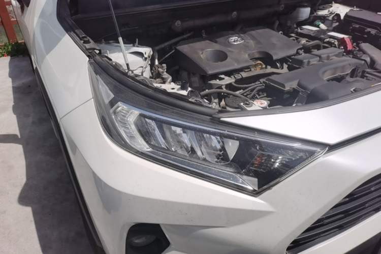 Used Toyota RAV4 2021 2.0L CVT Two-Wheel Drive Fashion PLUS Edition Right Front Headlight