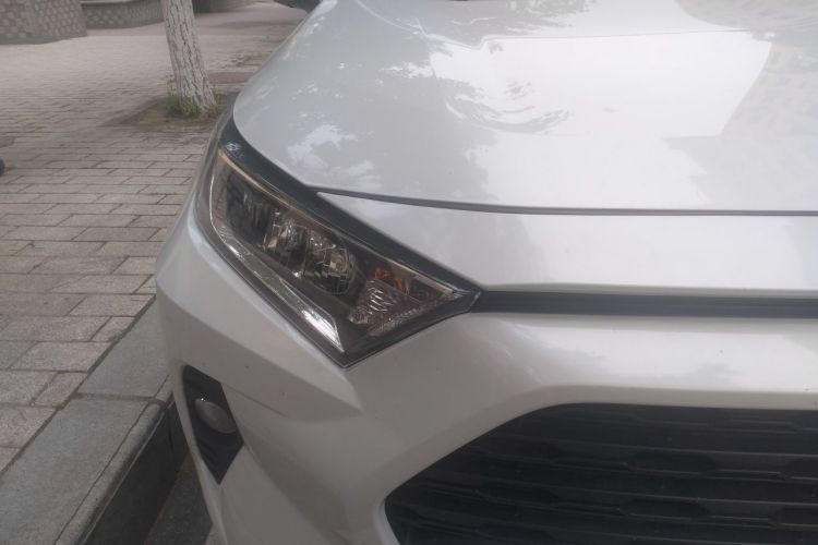 Used Toyota RAV4 2021 2.0L CVT Two-Wheel Drive Fashion Edition Right Front Headlight