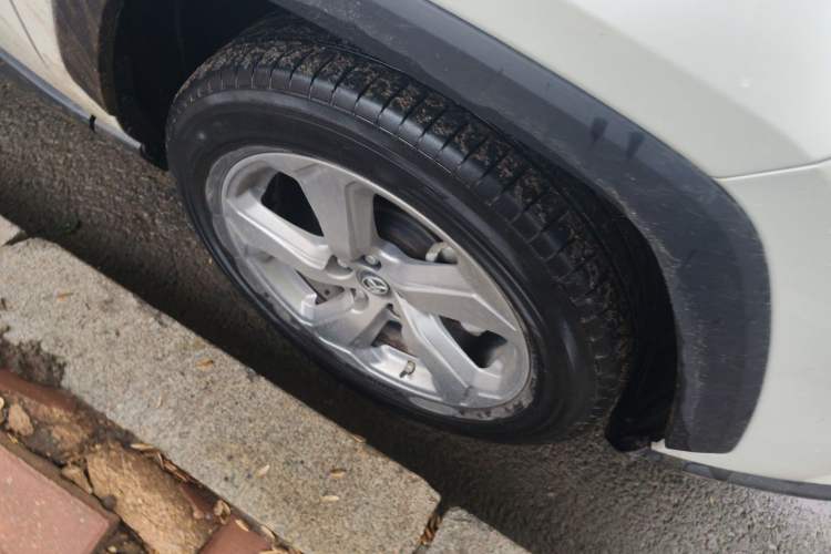 Used Toyota RAV4 2021 2.0L CVT Two-Wheel Drive Fashion PLUS Edition Right Front Wheel Hub