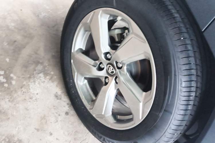 Used Toyota RAV4 2021 2.0L CVT Two-Wheel Drive Fashion PLUS Edition Right Rear Wheel Hub