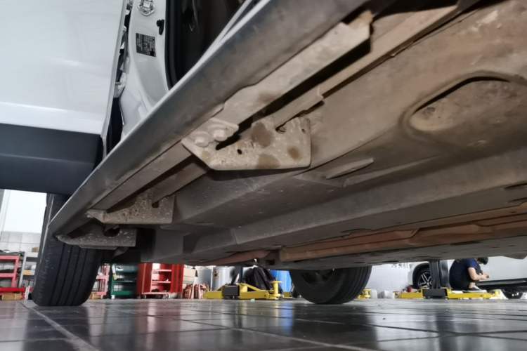 Used Toyota RAV4 2021 2.0L CVT 4x4 Trend Edition Right Side Sill