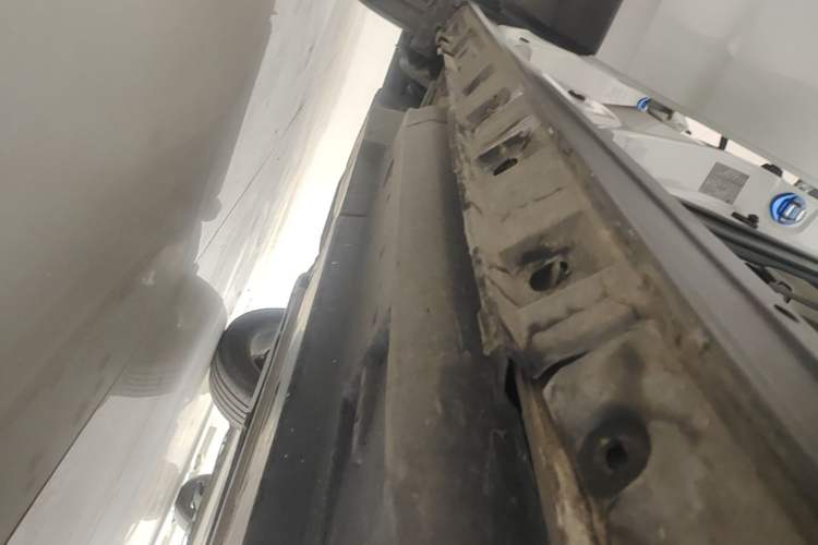 Used Toyota RAV4 2021 2.0L CVT Two-Wheel Drive Fashion PLUS Edition Right Side Sill