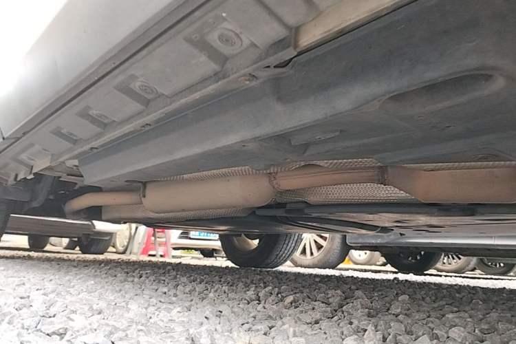 Used Toyota RAV4 2021 Revised Version Dual-Motor Hybrid 2.5L E-CVT Two-Wheel Drive Elite Edition Right Side Sill