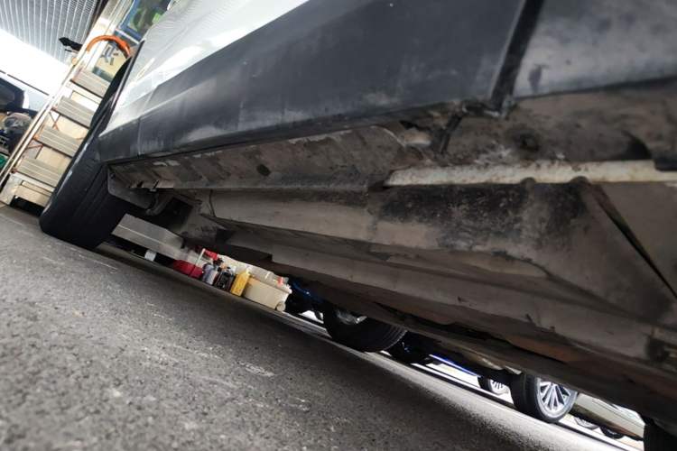 Used Toyota RAV4 2021 2.0L CVT Two-Wheel Drive Fashion PLUS Edition Right Side Sill