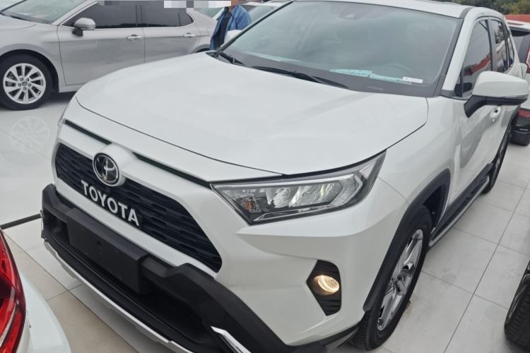 Used Toyota RAV4 2021 2.0L CVT 4x4 Style PLUS Edition Guazi used car, China used car export, Used car for sale, Used  cars, Cheapest cars for sale