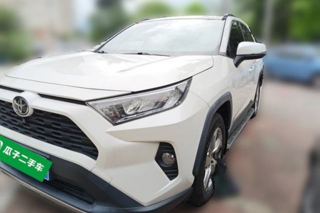 Used Toyota RAV4 2021 2.0L CVT Two-Wheel Drive Fashion PLUS Edition