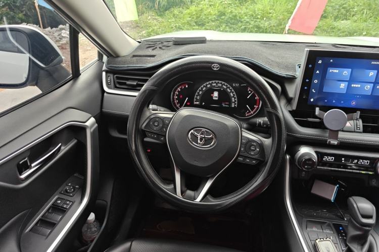 Used Toyota RAV4 2021 2.0L CVT Two-Wheel Drive Fashion Edition Steering Wheel