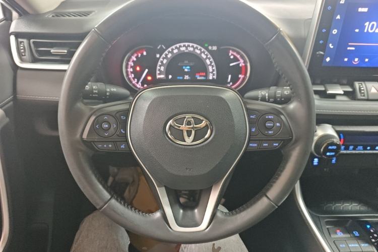 Used Toyota RAV4 2021 2.0L CVT Two-Wheel Drive Fashion PLUS Edition Steering Wheel