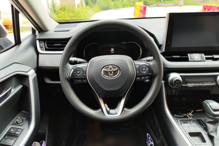 Used Toyota RAV4 2021 Dual-Engine 2.5L E-CVT Two-Wheel Drive Elite Edition Steering Wheel