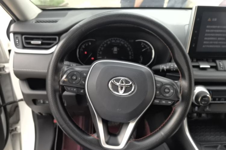 Used Toyota RAV4 2021 2.0L CVT Two-Wheel Drive Fashion PLUS Edition Steering Wheel
