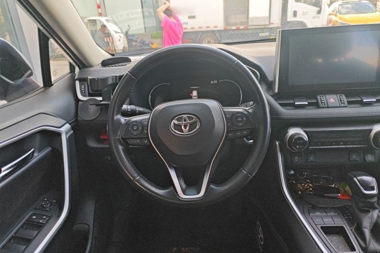 Used Toyota RAV4 2021 2.0L CVT Two-Wheel Drive Fashion PLUS Edition Steering Wheel