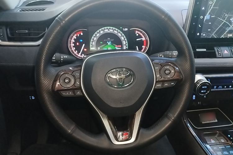 Used Toyota RAV4 2021 2.0L CVT 4x4 Style PLUS Edition Steering Wheel