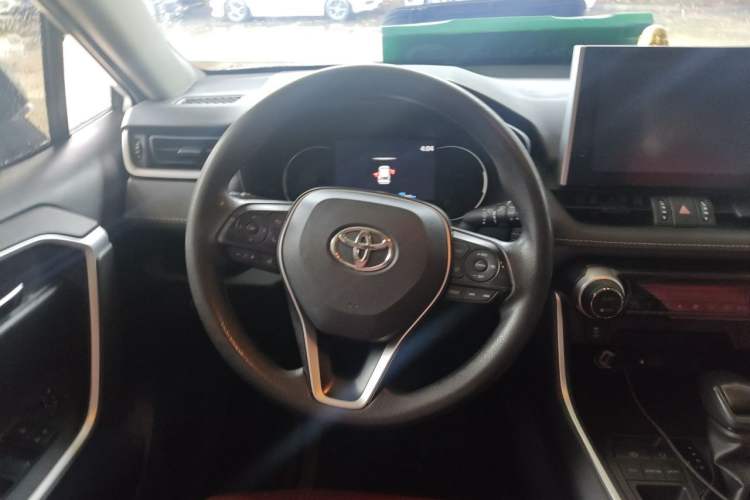 Used Toyota RAV4 2021 Dual-Engine 2.5L E-CVT Two-Wheel Drive Elite Edition Steering Wheel