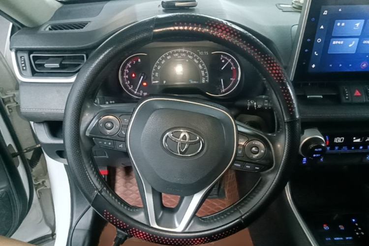 Used Toyota RAV4 2021 2.0L CVT Two-Wheel Drive Fashion PLUS Edition Steering Wheel