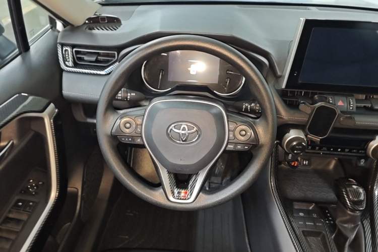 Used Toyota RAV4 2021 2.0L CVT Two-Wheel Drive Fashion Edition Steering Wheel