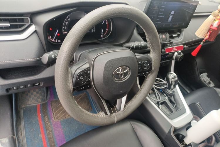 Used Toyota RAV4 2021 2.0L CVT Two-Wheel Drive Fashion PLUS Edition Steering Wheel