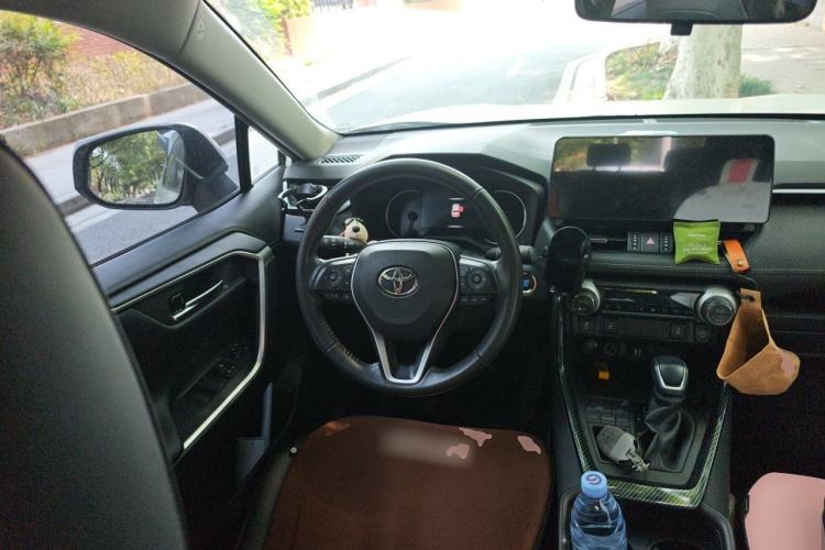Used Toyota RAV4 2021 2.0L CVT Two-Wheel Drive Fashion PLUS Edition Steering Wheel