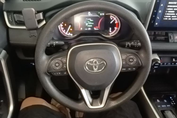 Used Toyota RAV4 2021 2.0L CVT Two-Wheel Drive Fashion Edition Steering Wheel