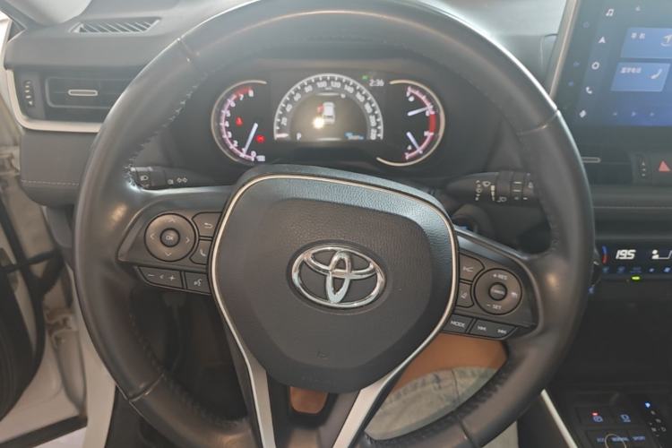 Used Toyota RAV4 2021 2.0L CVT Two-Wheel Drive Fashion PLUS Edition Steering Wheel