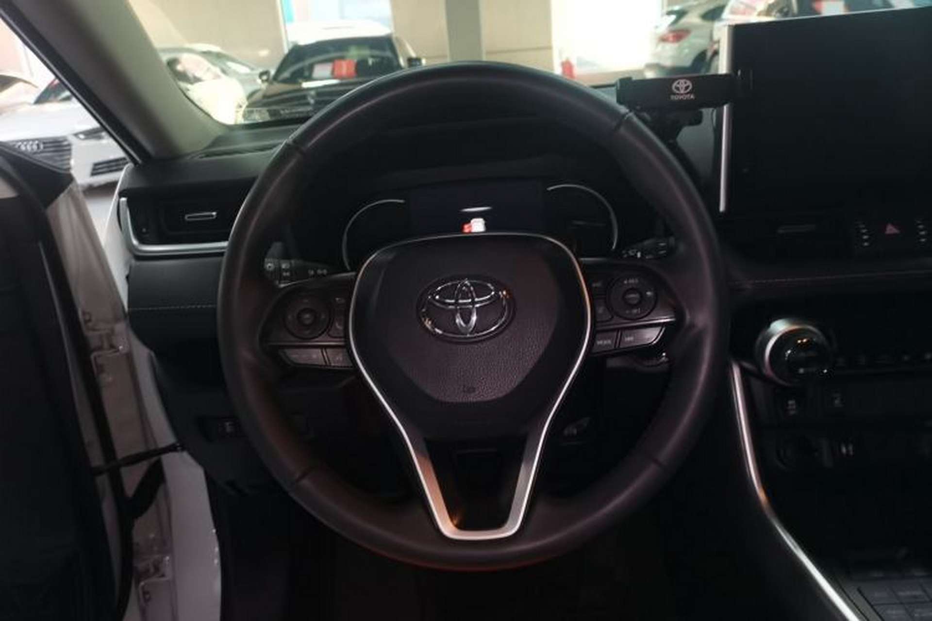 Used Toyota RAV4 2021 2.0L CVT 4x4 Style PLUS Edition Steering Wheel