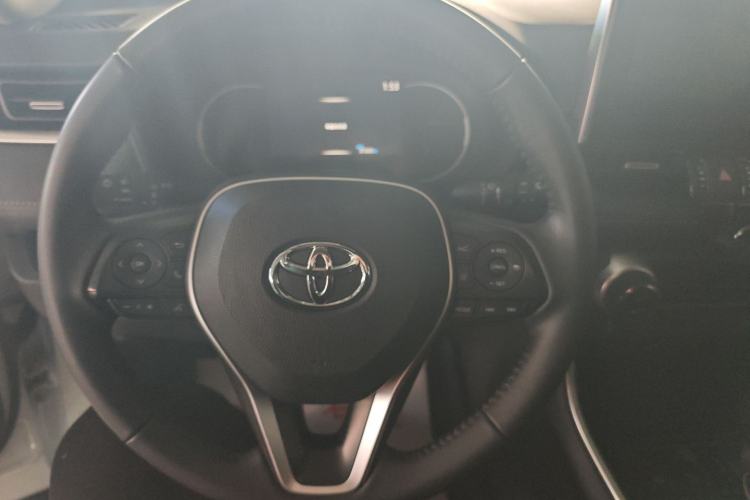 Used Toyota RAV4 2021 2.0L CVT Two-Wheel Drive Fashion PLUS Edition Steering Wheel