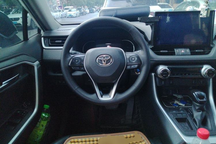 Used Toyota RAV4 2021 2.0L CVT Two-Wheel Drive Fashion PLUS Edition Steering Wheel