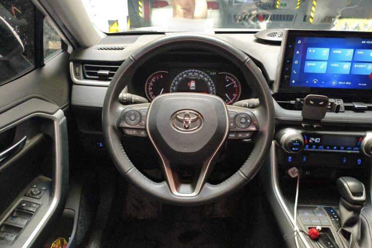 Used Toyota RAV4 2021 2.0L CVT Two-Wheel Drive Fashion PLUS Edition Steering Wheel