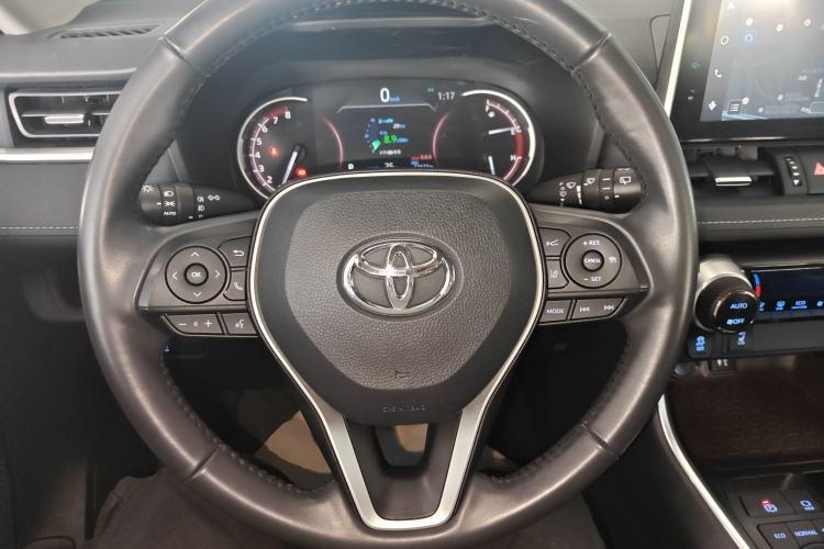 Used Toyota RAV4 2021 2.0L CVT Four-Wheel Drive Premium Edition Steering Wheel