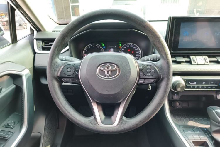 Used Toyota RAV4 2021 2.0L CVT Two-Wheel Drive Urban Edition Steering Wheel