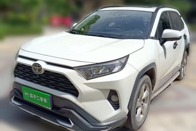 Used Toyota RAV4 2021 2.0L CVT Two-Wheel Drive Fashion Edition
