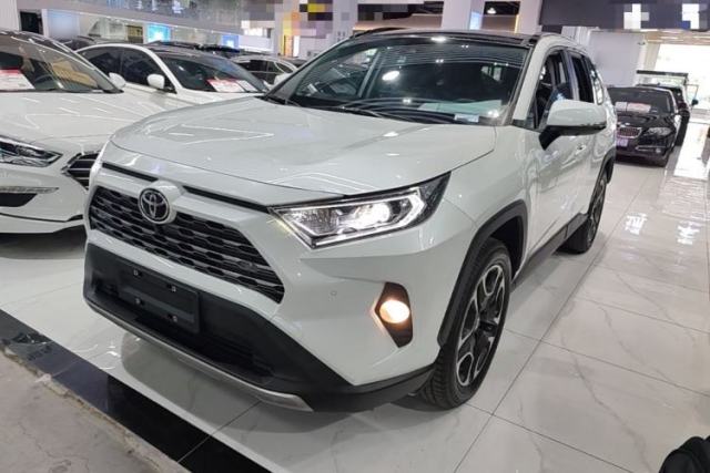 Used Toyota RAV4 2021 2.0L CVT Four-Wheel Drive Premium Edition