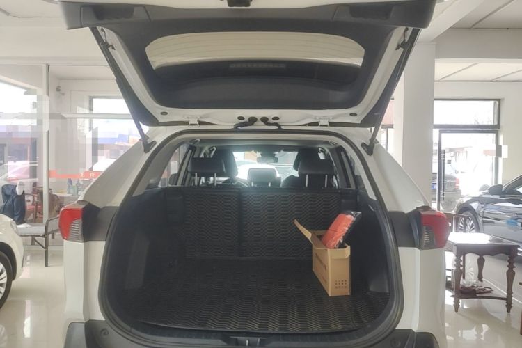 Used Toyota RAV4 2021 2.0L CVT Two-Wheel Drive Fashion PLUS Edition Trunk