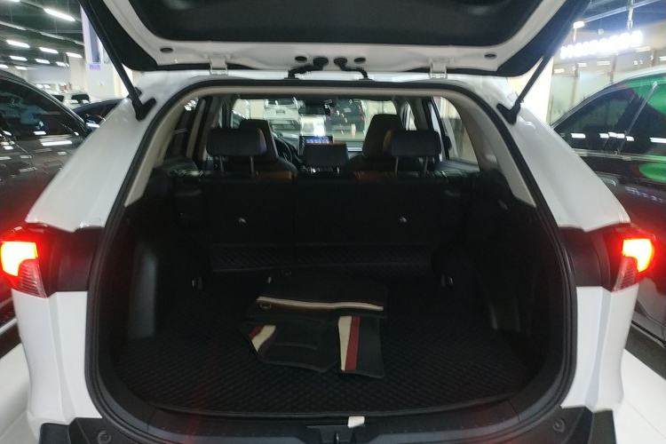 Used Toyota RAV4 2021 Dual-Engine 2.5L E-CVT Four-Wheel Drive Elite PLUS Edition Trunk