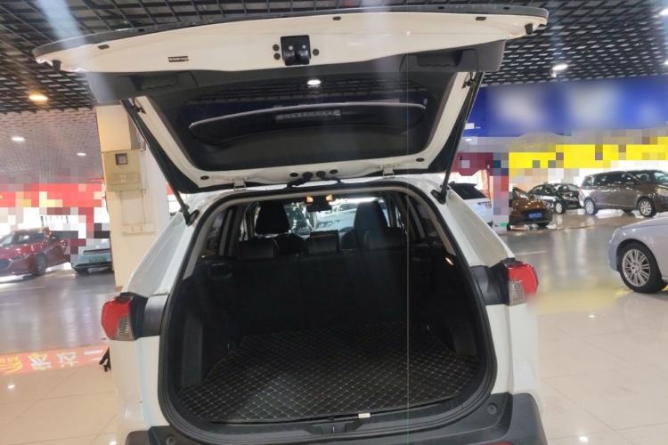 Used Toyota RAV4 2021 2.0L CVT Two-Wheel Drive Urban Edition Trunk