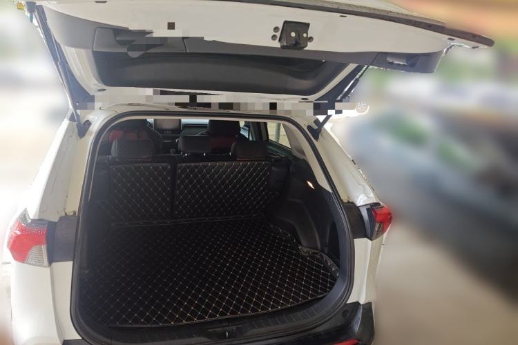 Used Toyota RAV4 2021 Dual-Engine 2.5L E-CVT Two-Wheel Drive Elite Edition Trunk
