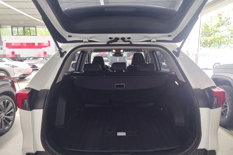 Used Toyota RAV4 2021 2.0L CVT Two-Wheel Drive Urban Edition Trunk