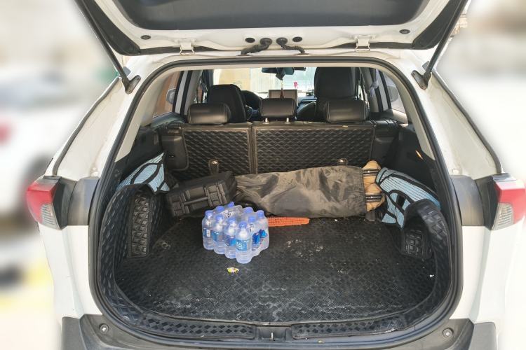 Used Toyota RAV4 2021 Dual-Engine 2.5L E-CVT Two-Wheel Drive Elite Edition Trunk