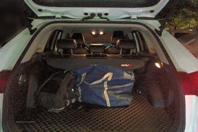 Used Toyota RAV4 2021 2.0L CVT Two-Wheel Drive Fashion Edition Trunk